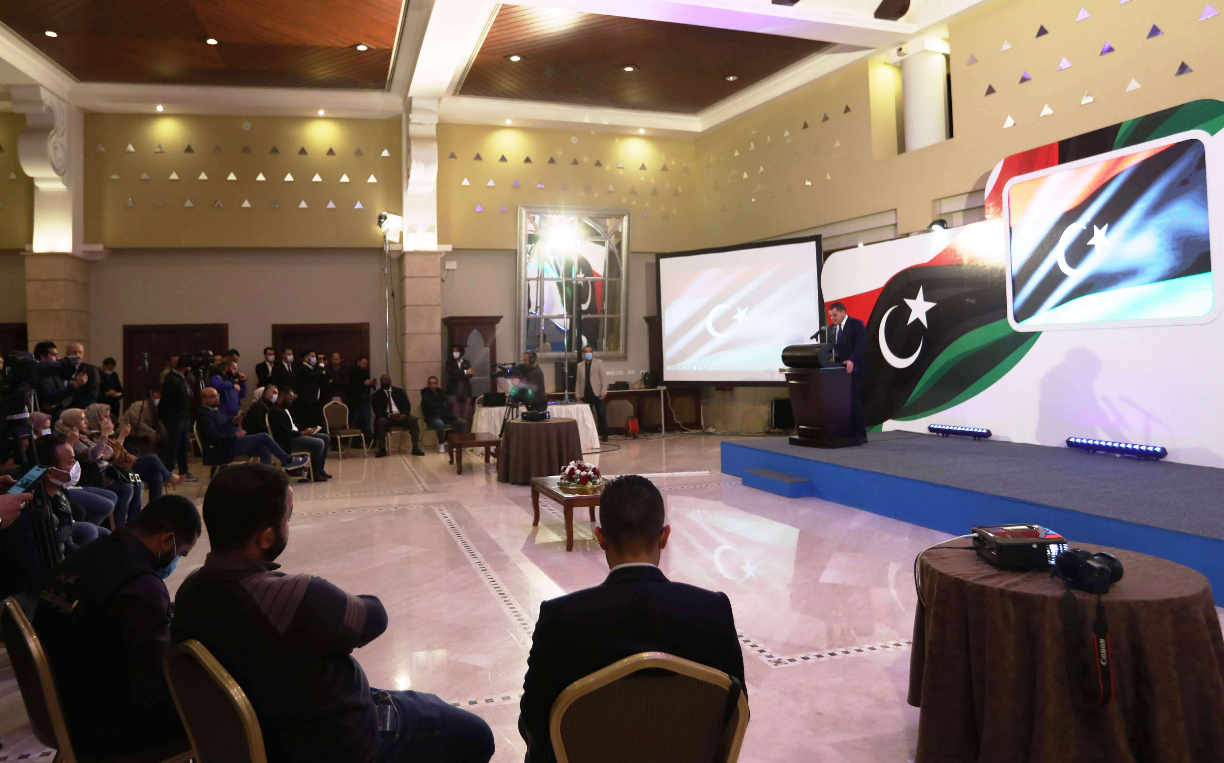 عبدالحميد دبيبة يواصل مشاورات تشكيل الحكومة في ليبيا