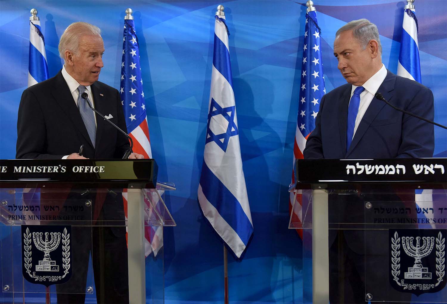 US President Joe Biden (L) and Israeli Prime Minister Benjamin Netanyahu 
