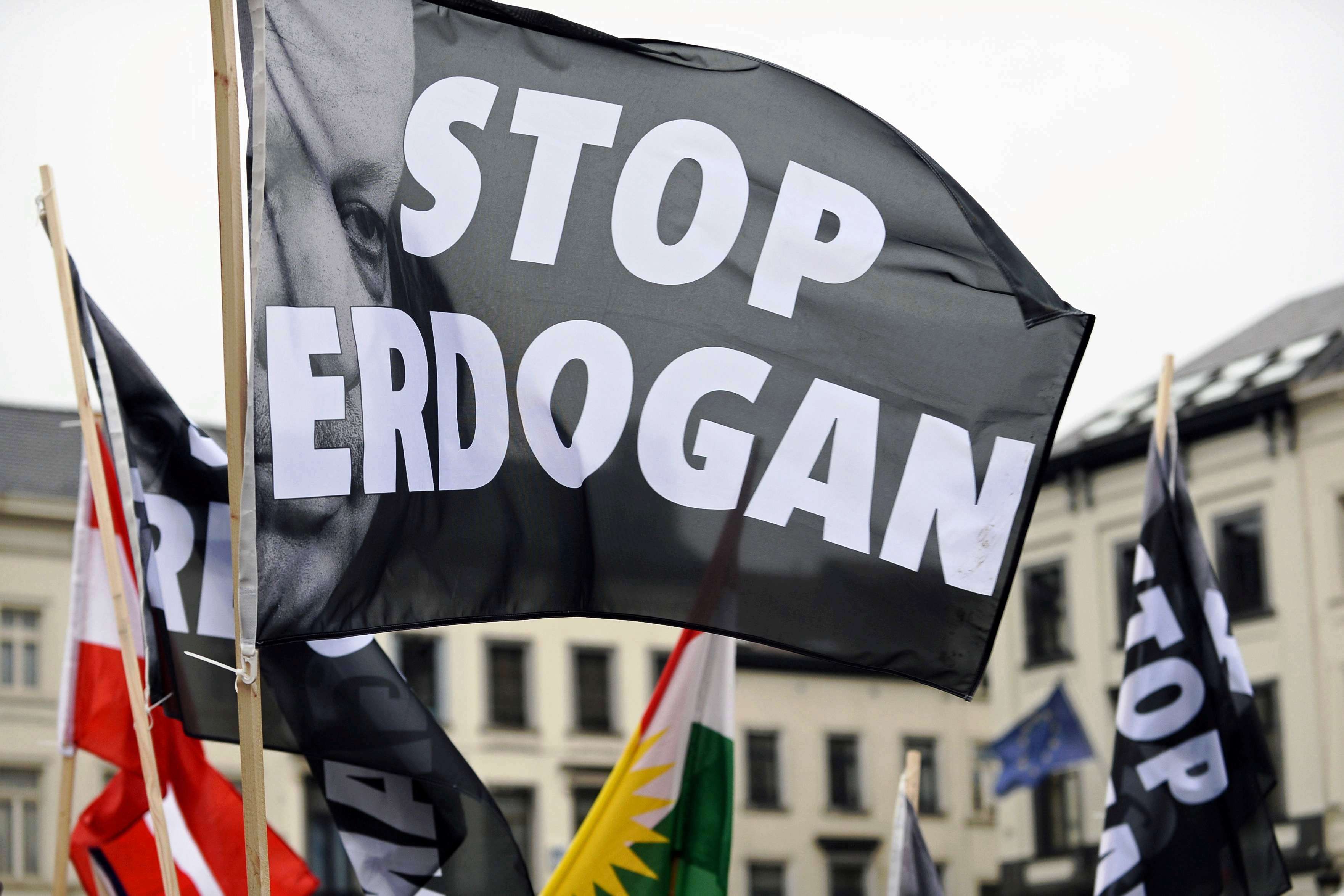 دعوات أوروبية لوقف اردوغان حملة القمع ضد الأكراد