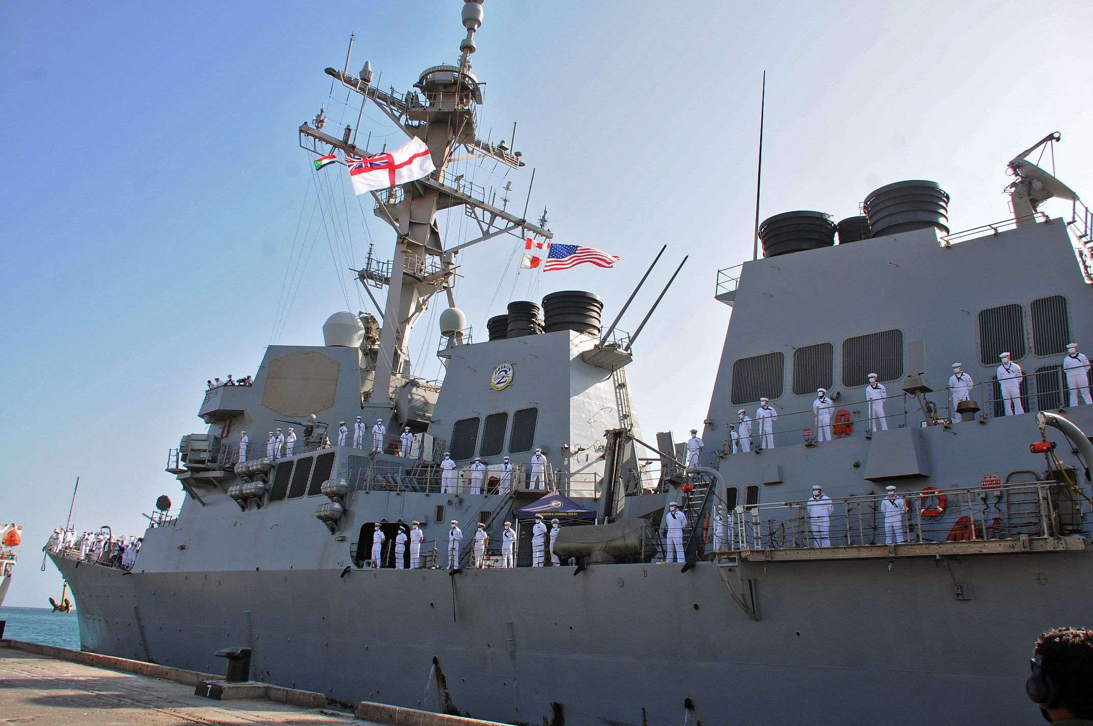 وصول السفينتين الأميركيتين إلى السودان جاء على خلفية تحسن العلاقات بين البلدين 
