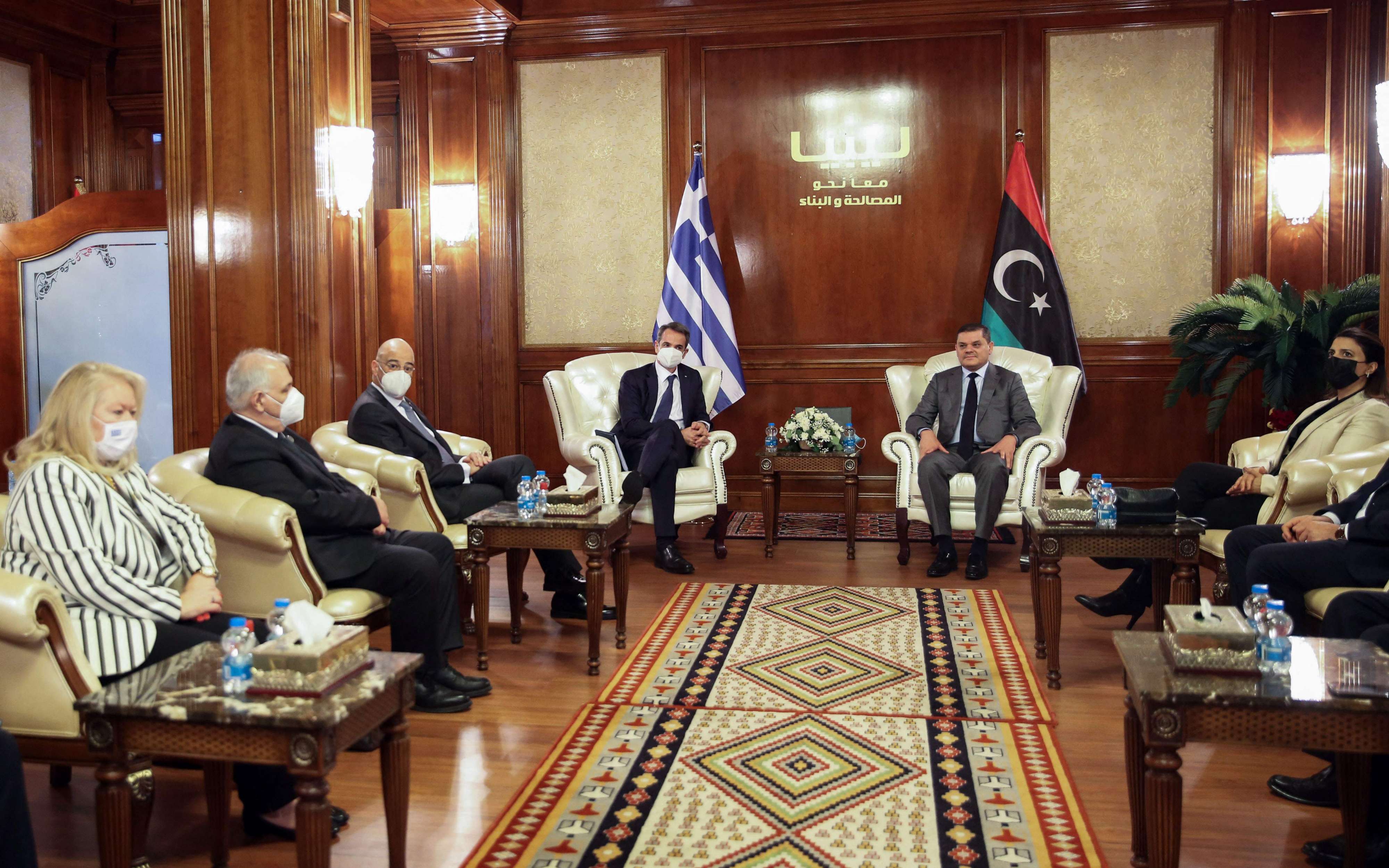 اليونان تسعى لتنشيط دبلوماسيتها في ليبيا بعد هدوء نسبي 