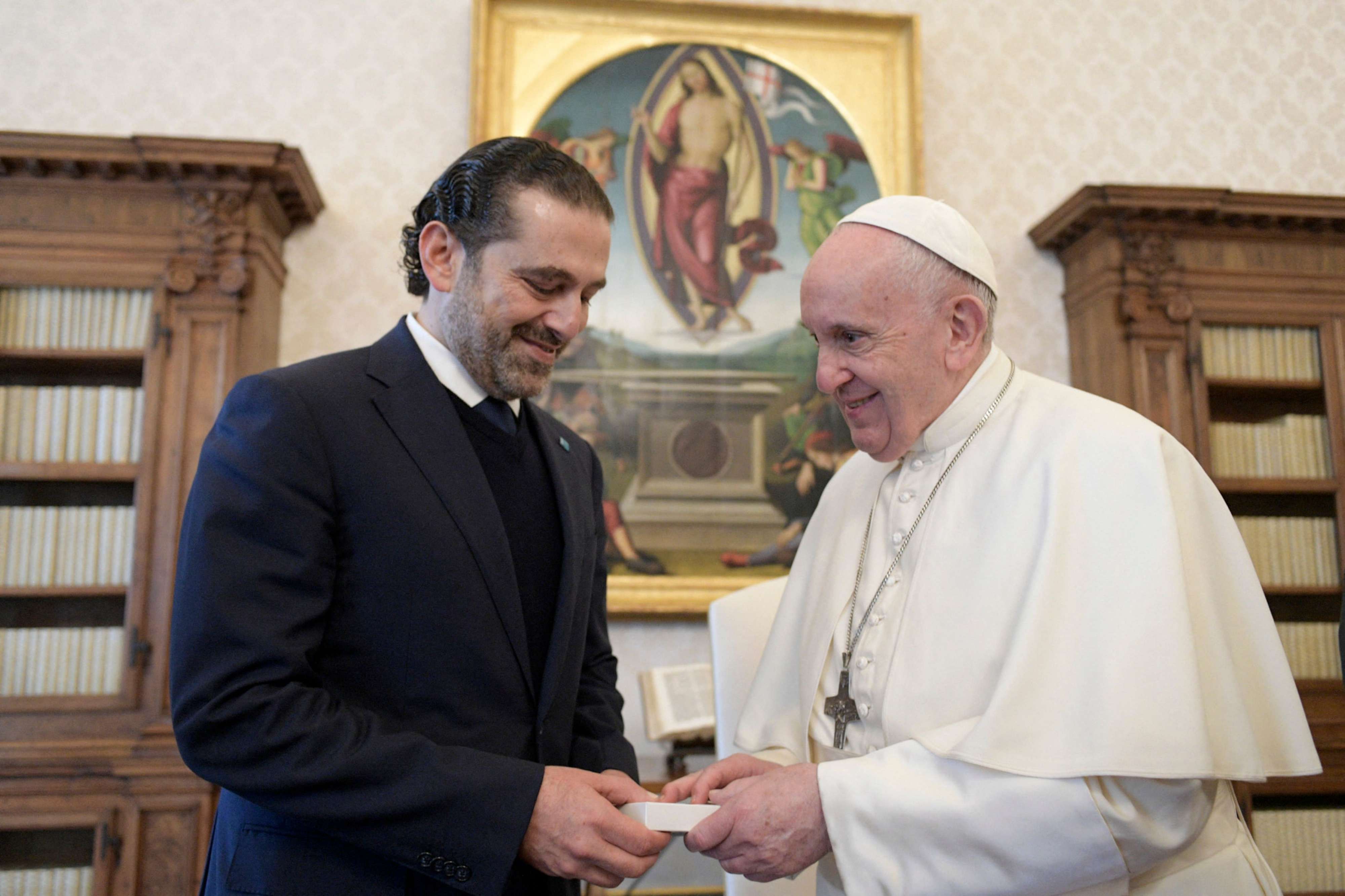 الحريري التقى البابا فرانسيس لنصف ساعة في الفاتيكان وطلب منه الحشد لانقاذ لبنان