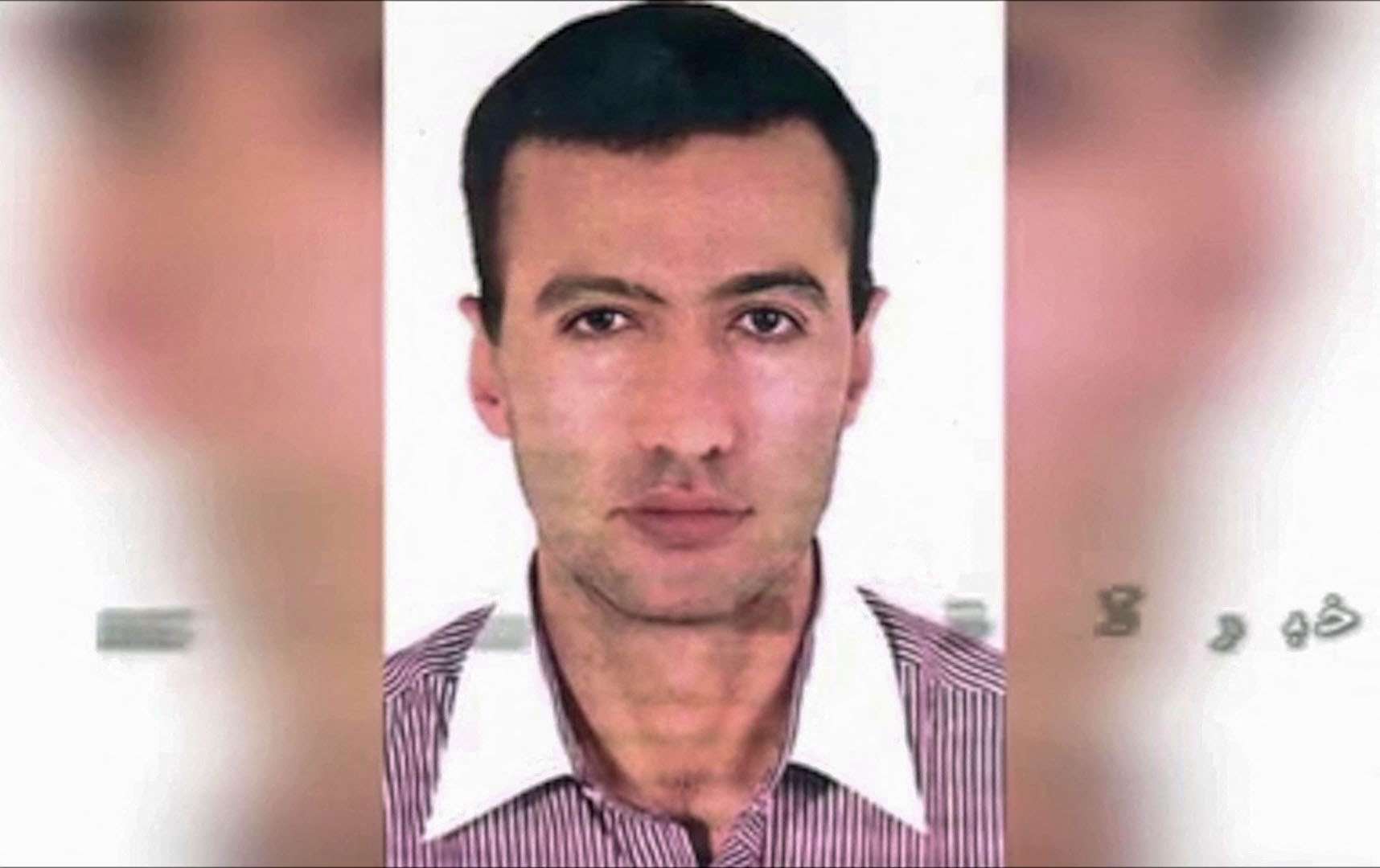 رضا كريمي المشتبه به الذي تقول إيران انه متورط في تفجير محدود في مجمع نطنز النووي