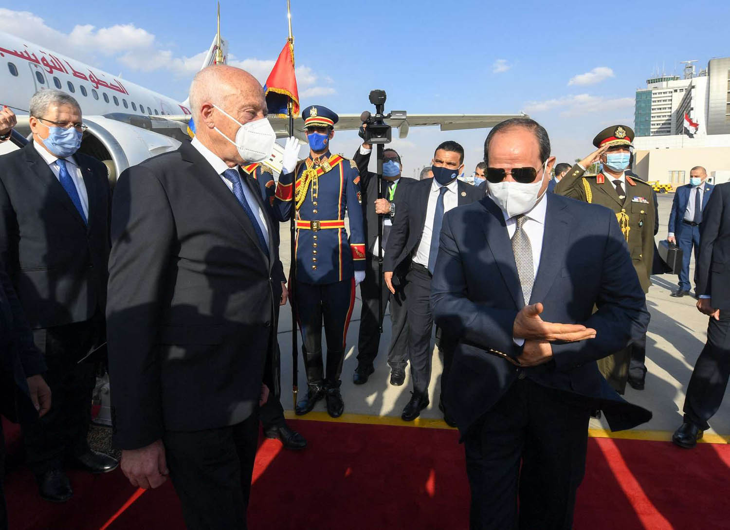 الرئيس المصري عبدالفتاح السيسي يستقبل الرئيس التونسي قيس سعيد