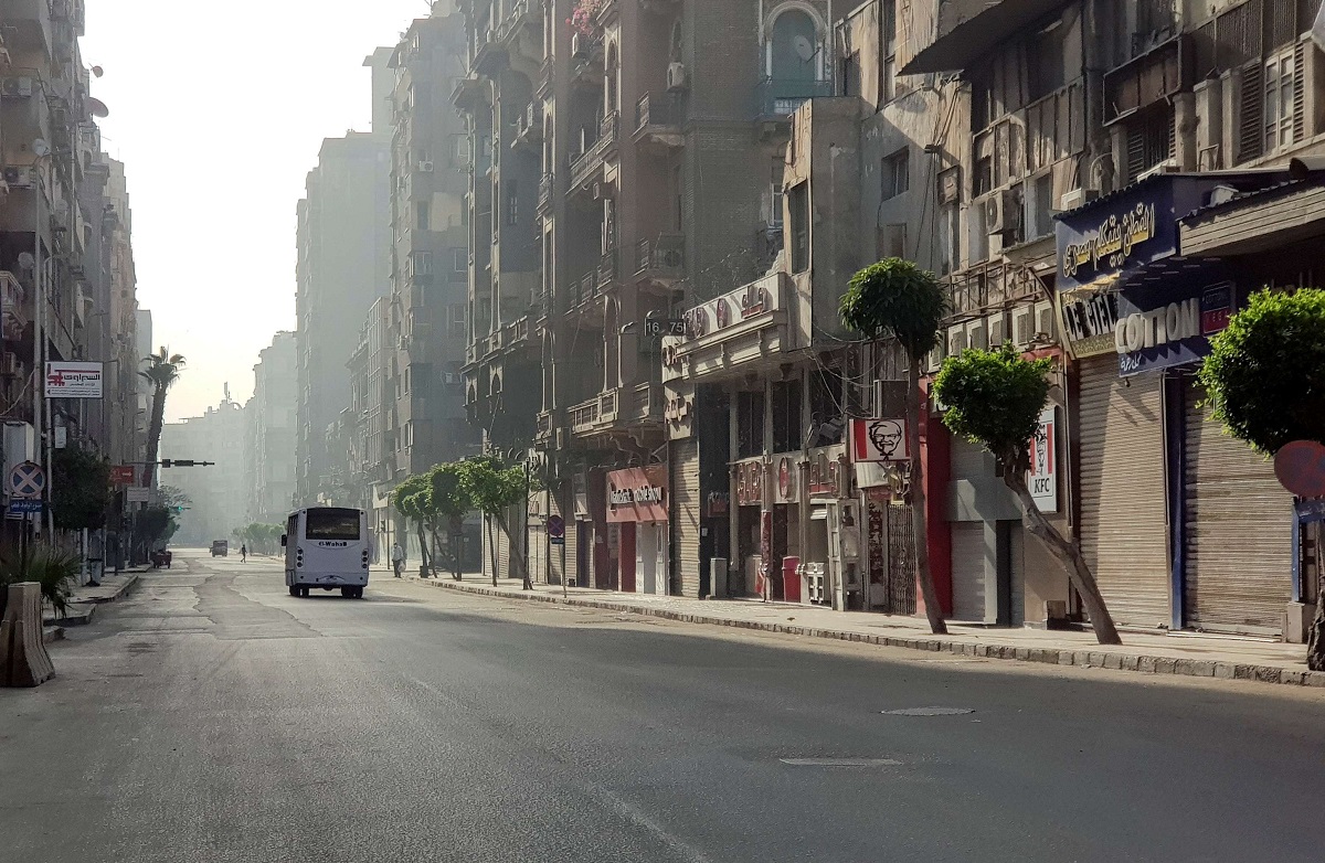 شوارع خالية وسط القاهرة