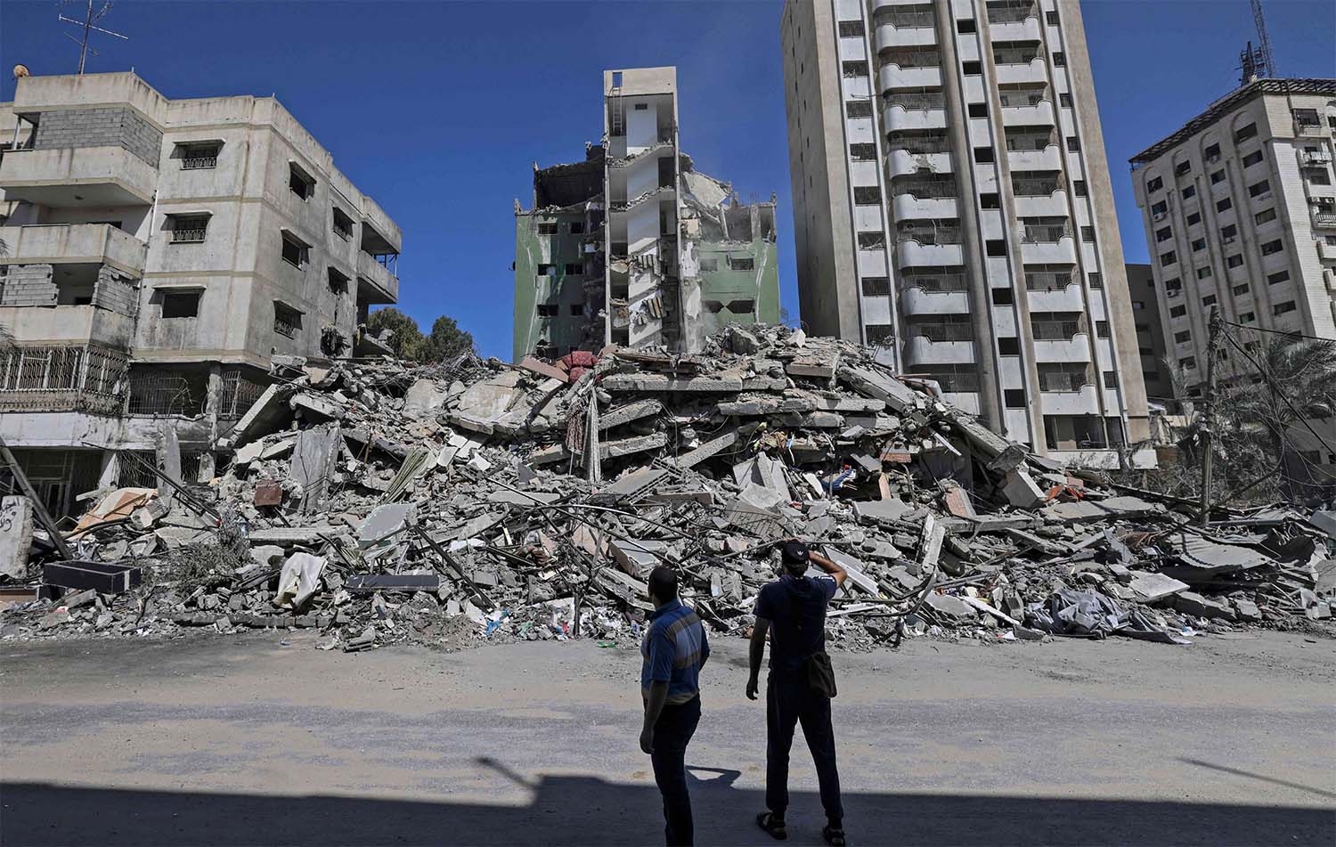 Israel air strikes that have killed more than 200 Palestinians since the violence began