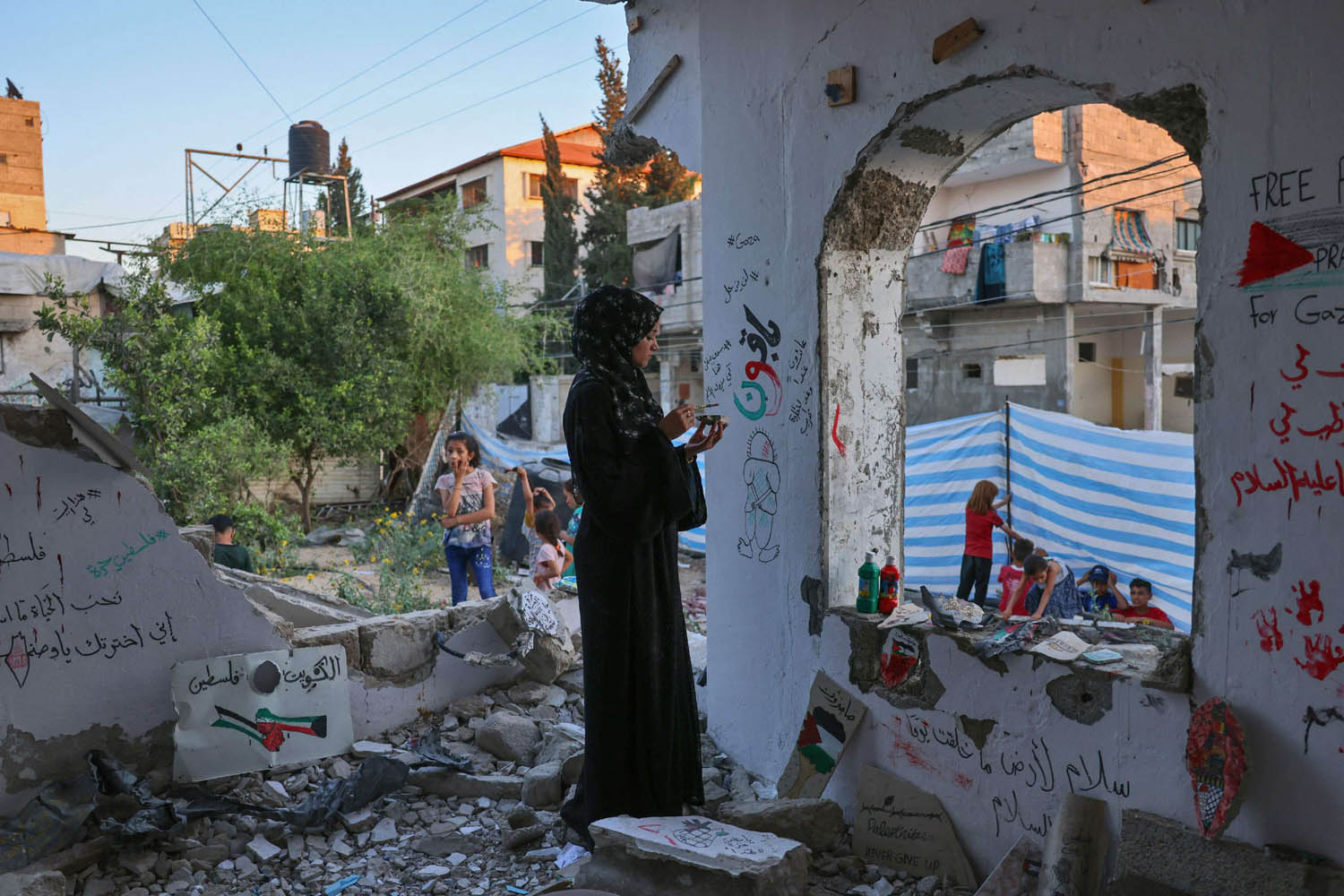 مبان مدمرة خلال القصف الإسرائيلي الأخير على غزة