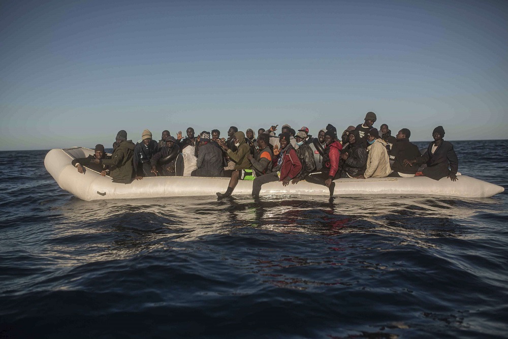 ملف الهجرة يضع العلاقات الليبية الإيطالية على المحك