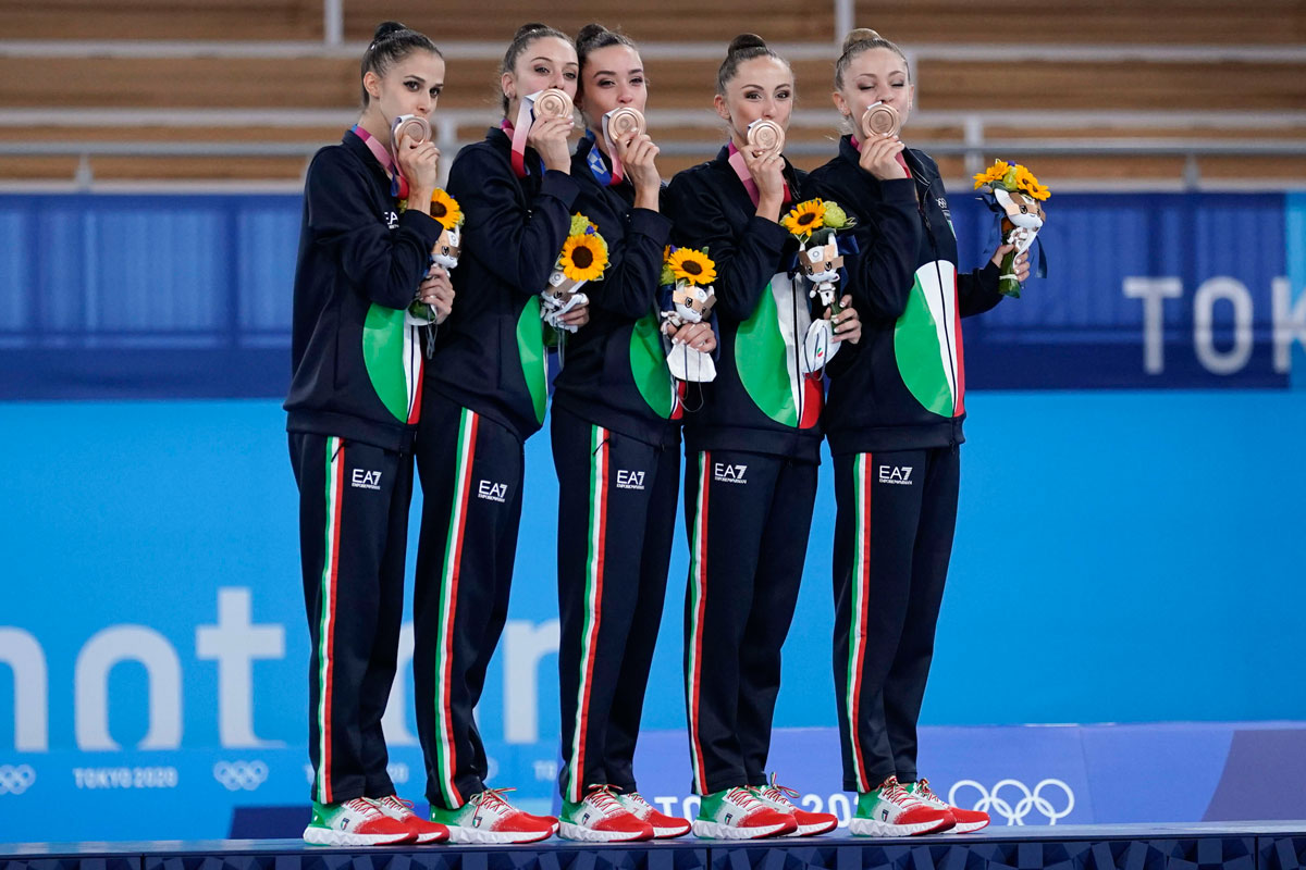 ابطال ايطاليا من خلفيات متنوعة