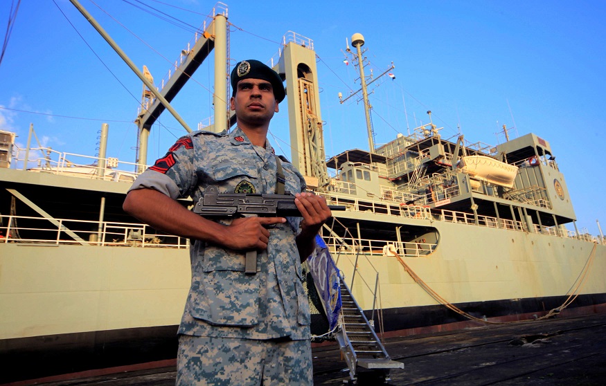 أنشطة إيران تهدد أمن الملاحة البحرية في مياه الخليج