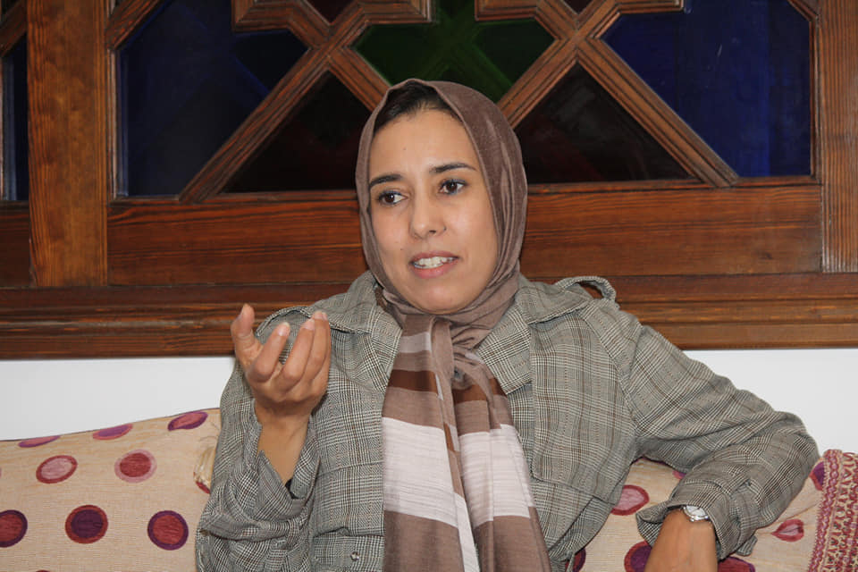 خفت ضجيج ظهور ماء العينين في 2019 بلباس متحرر لكن لم يخفت تأثيره داخل حزب العدالة والتنمية الاسلامي