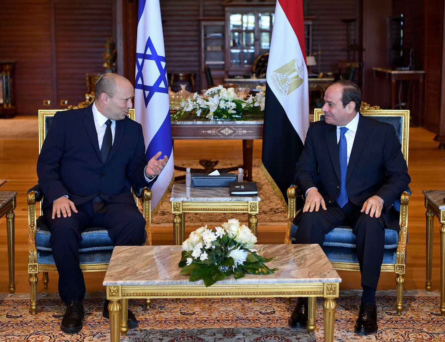 الرئيس المصري عبدالفتاح السيسي يستقبل رئيس الوزراء الاسرائيلي نفتالي بينيت