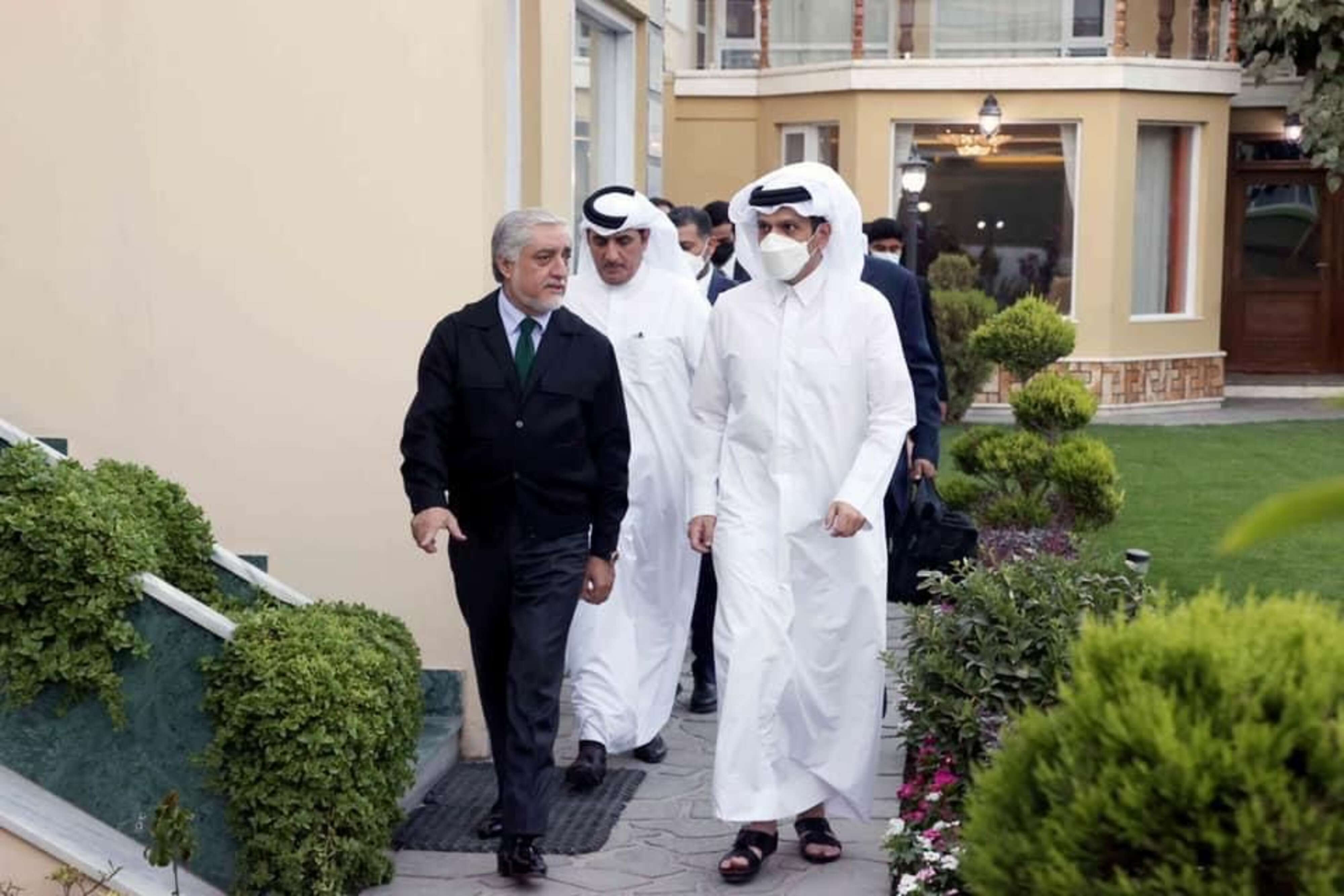 وزير الخارجية القطري ارفع مسؤول عربي يزور كابول بعد عودة طالبان للسلطة