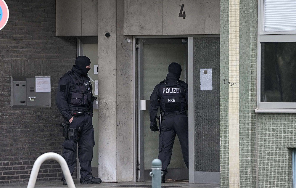 الشرطة الألمانية تُحبط مخطط تشكيل مجموعة من المرتزقة عناصرها من الجيش الألماني 