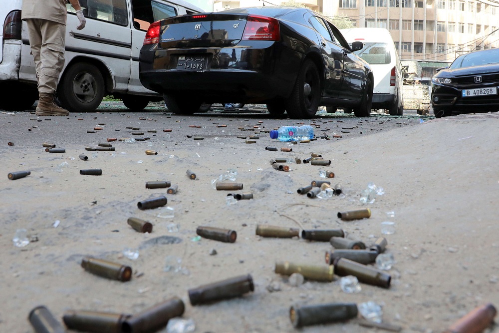 هل تعيد احداث الطيونة لبنان إلى مربع العنف الطائفي؟
