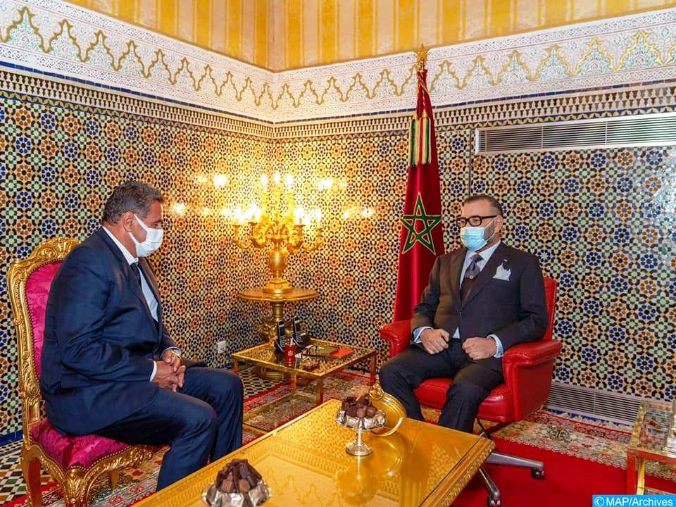 العاهل المغربي محمد السادس كلف عزيز أخنوش بتشكيل الحكومة