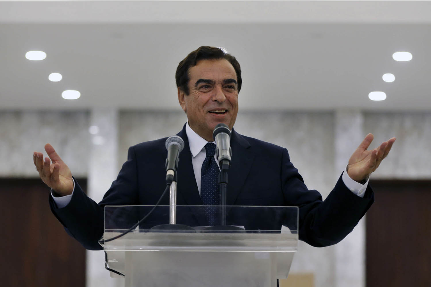 وزير الاعلام اللبناني جورج قرداحي