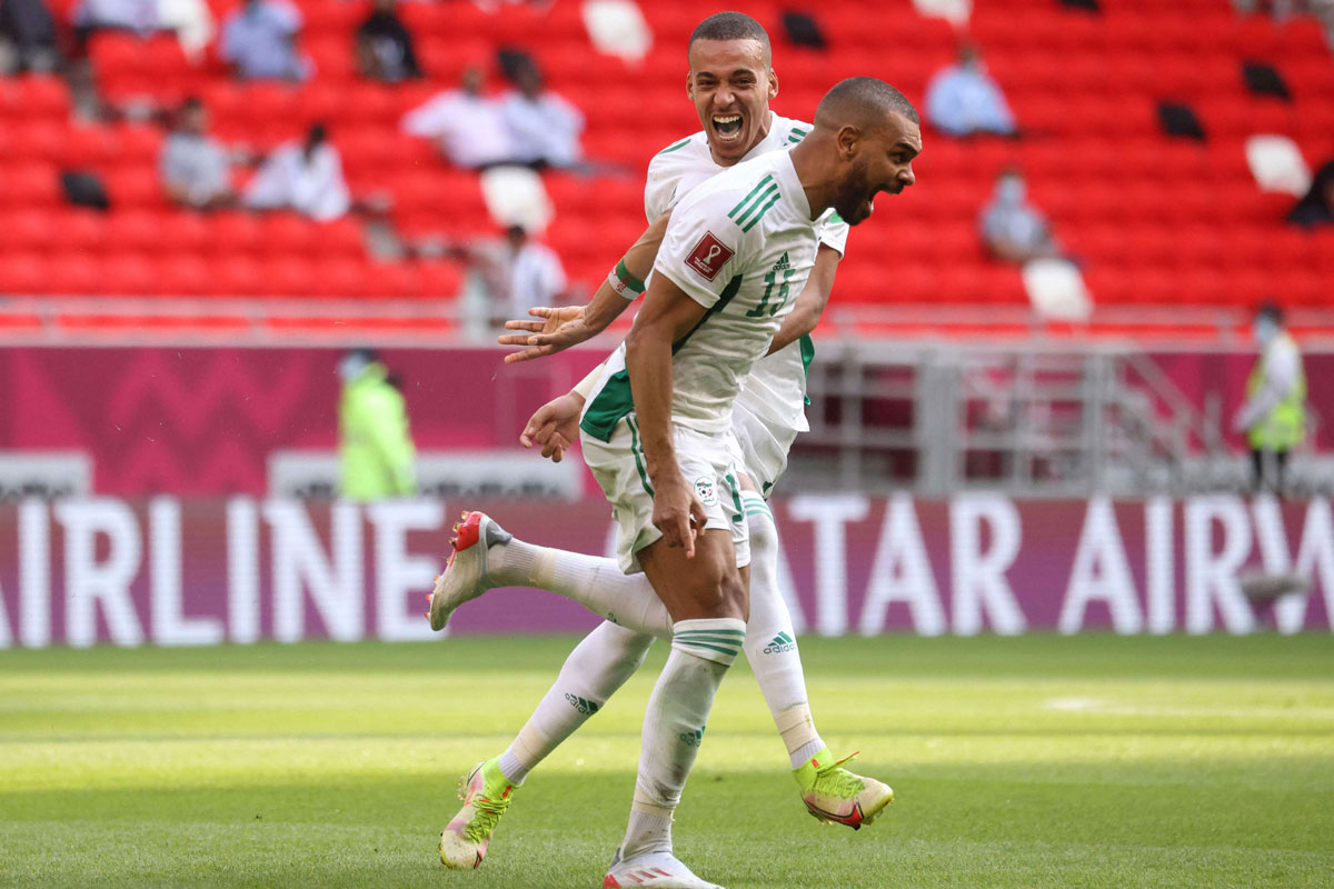  الجزائر تعقد مهمة السودان  