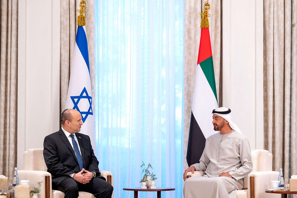 نفتالي بينيت بحث مع الشيخ محمد بن زايد عدة ملفات بينها إيران وتطوير التعاون الاقتصادي بين تل أبيب وابوظبي