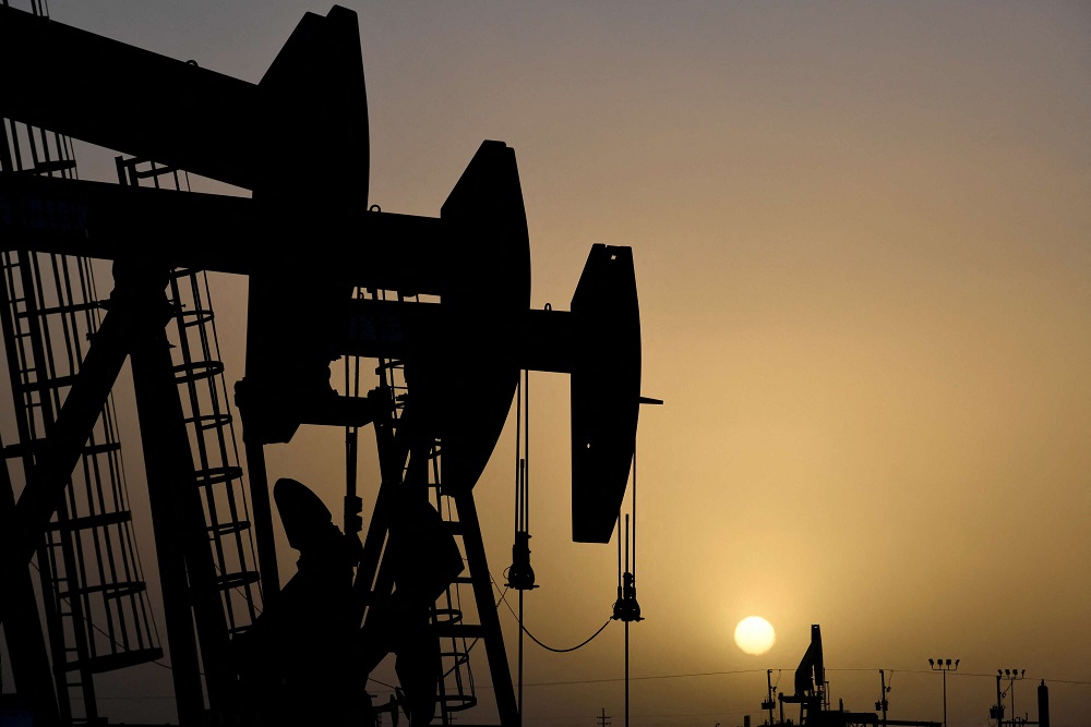 مخاوف عالمية من توقف صادرات النفط والغاز الروسي