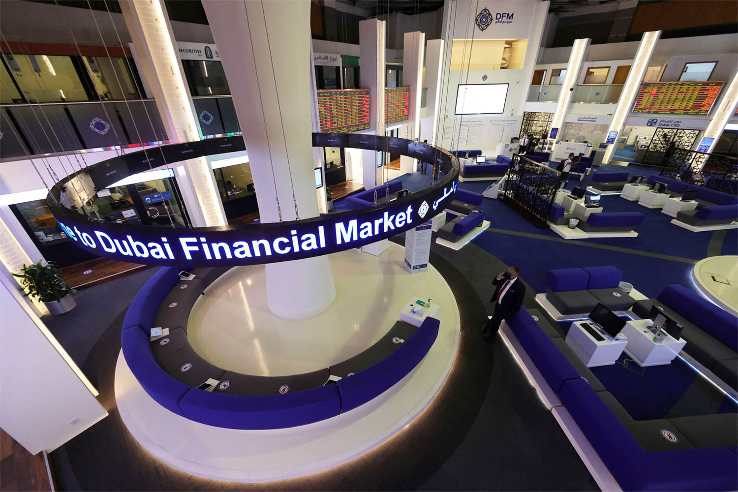 The UAE tries to revitalize its Dubai Financial Market exchange