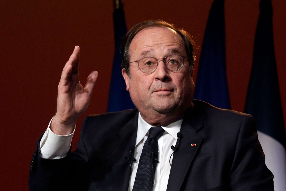 هولاند يدعو إلى تصحيح مسار العلاقات المغربية الفرنسية وتجاوز الخلافات