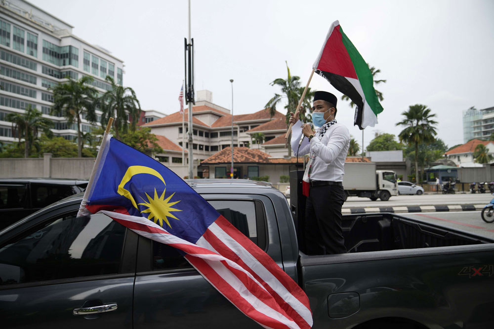 تهديد الفلسطينيين من قبل المخابرات الاسرائيلية وصل الى دول شرق اسيا