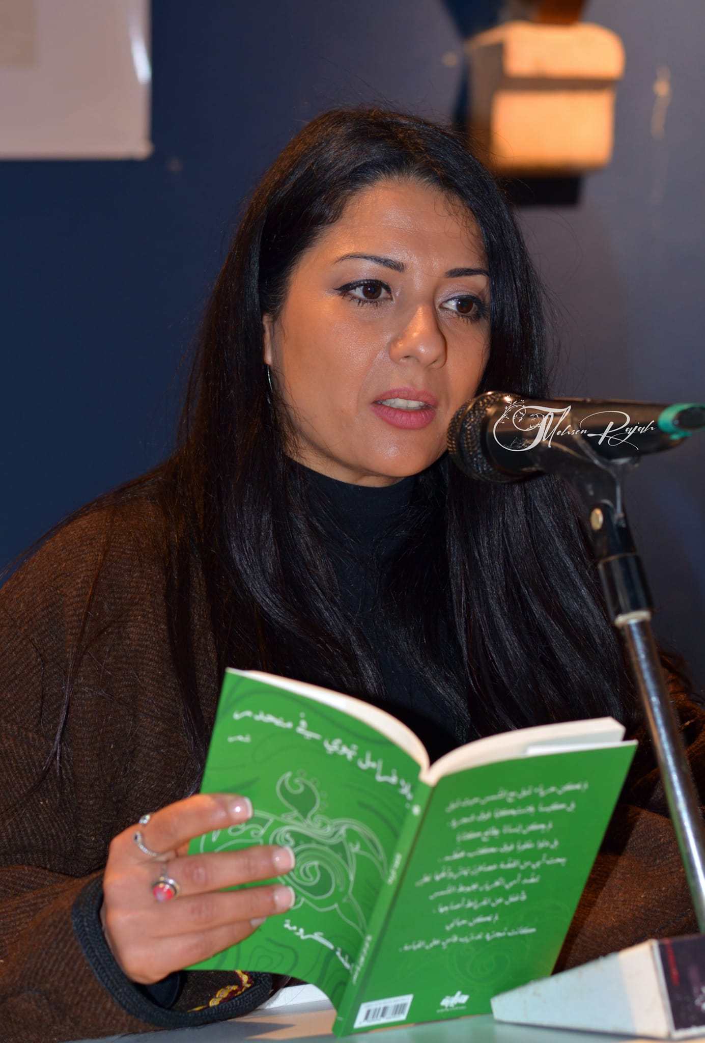 الشاعرة هندة محمد 