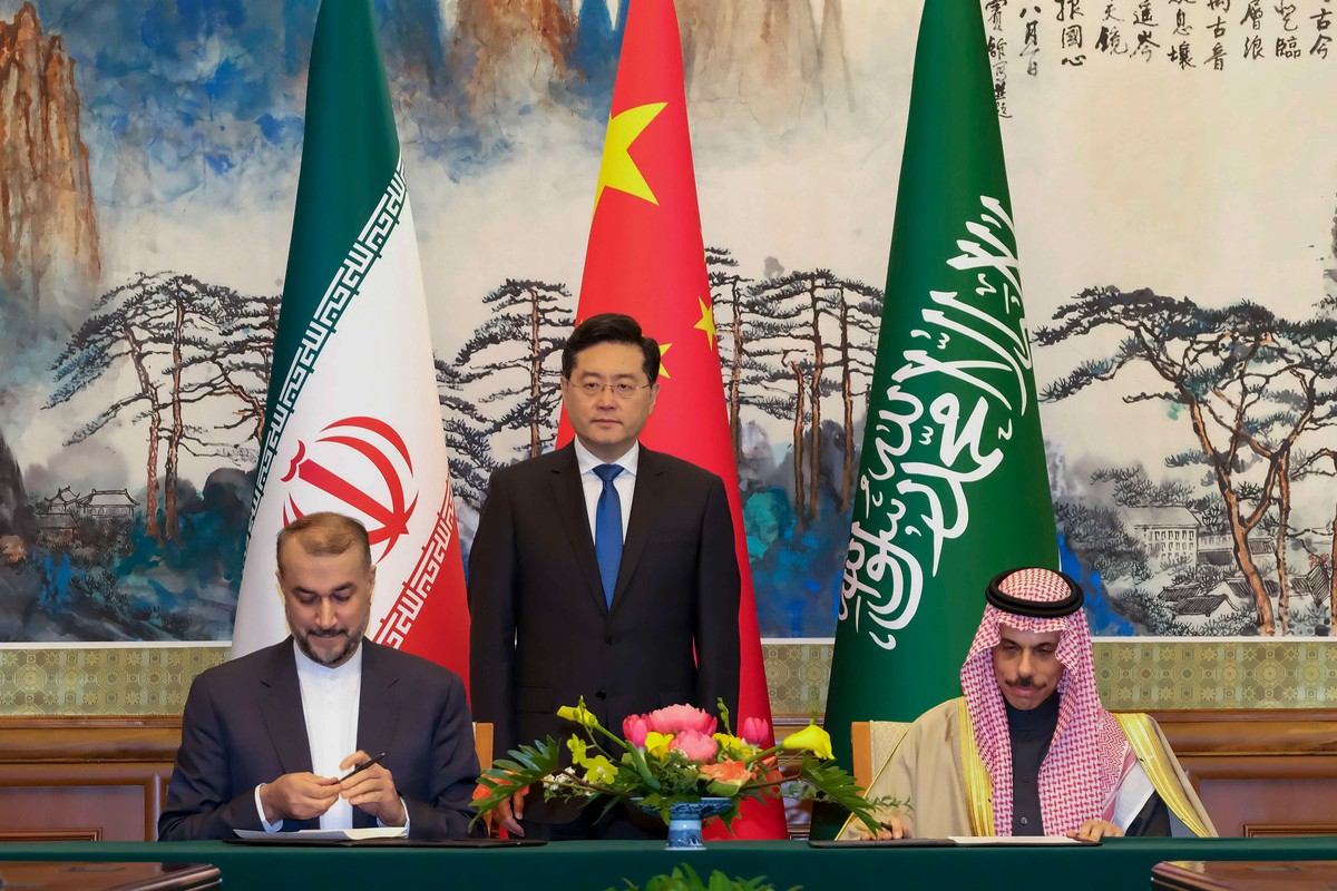 الصين تنجح في سعيها لتطبيع العلاقات بين ايران والسعودية