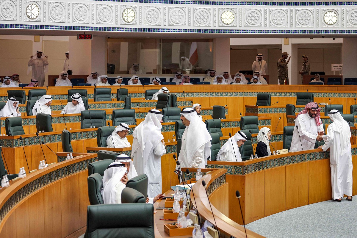 البرلمان الكويتي يتبنى للمرة الأولى تشريعا جديدا بتوافق حكومي نيابي