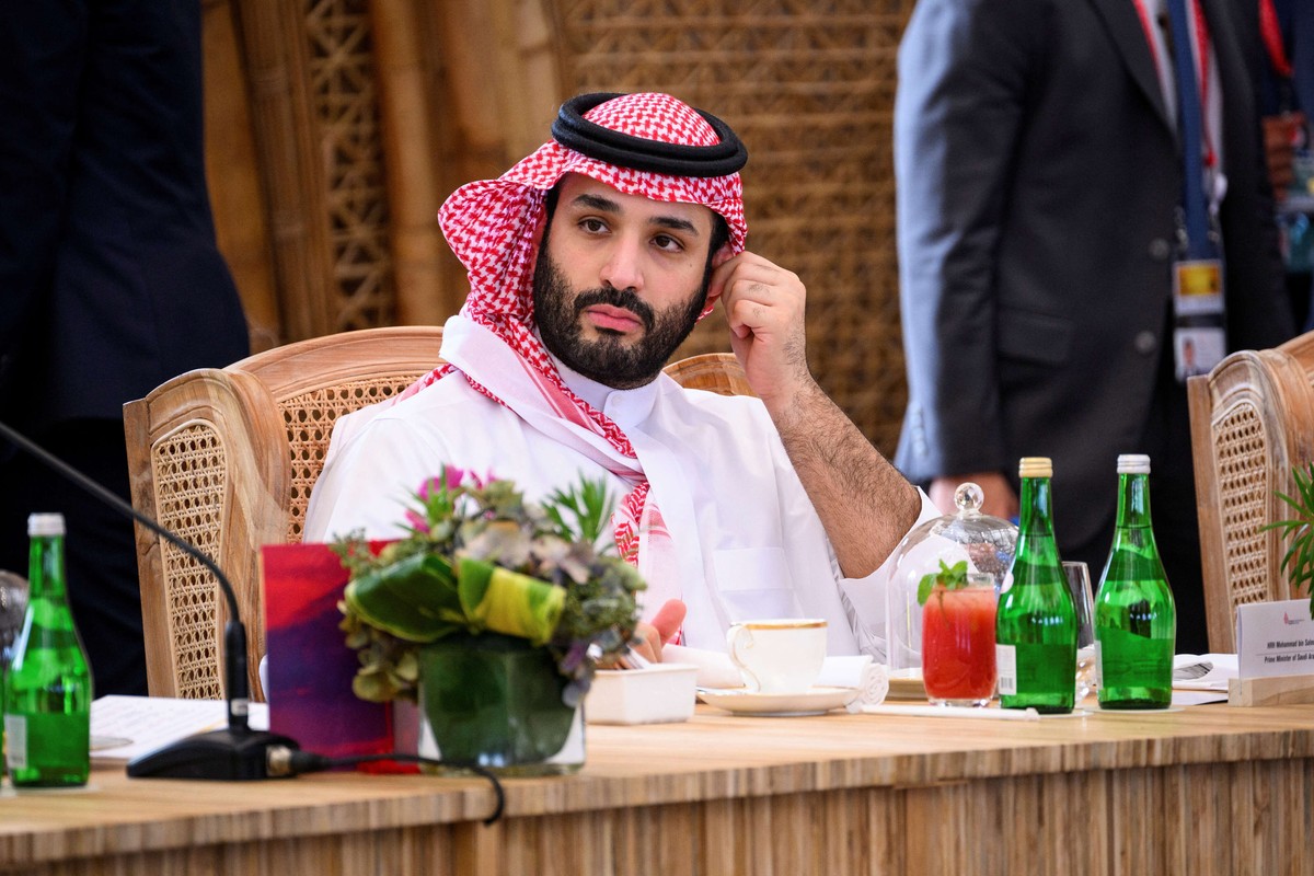 الأمير محمد يقود خطة الإصلاحات الطموحات