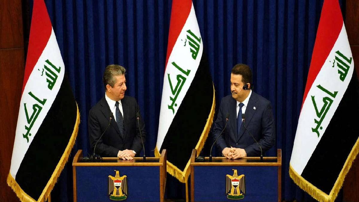 رئيس الوزراء العراقي محمد شياع السوداني في مؤتمر صحفي مع رئيس حكومة كردستان مسرور بارزاني