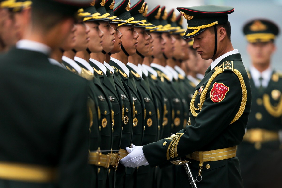 السعودية تولي وجهها نحو الحبرات العسكرية الصينية