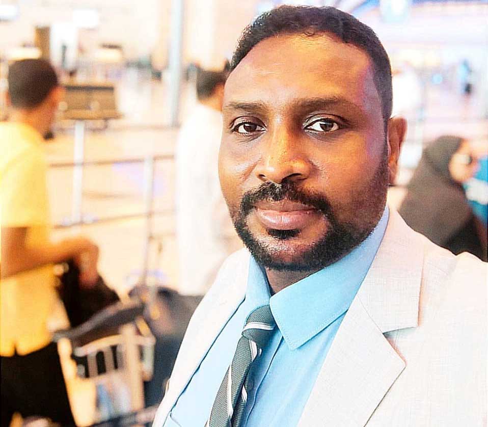 (من صفحة محمد الطيب بفيسبوك)