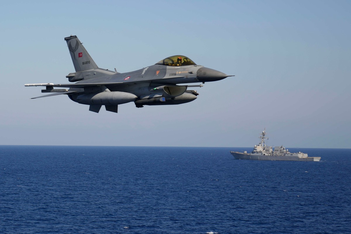 تركيا في حاجة ملحة لمقاتلات اف 16 لتحديث اسطول سلاحها الجوي