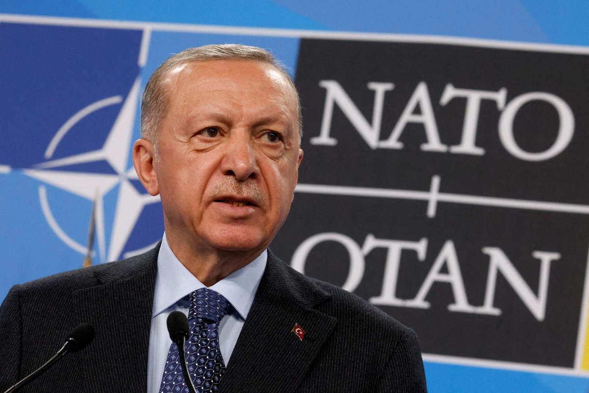 الرئيس التركي رفض انضمام السويد بعد اتهامها بدعم المتمردين الأكراد