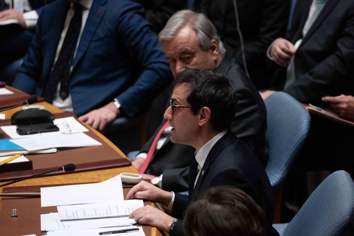 سيجورنيه يدين عنف المستوطنين اليهود ضد الفلسطينيين في الضفة الغربية