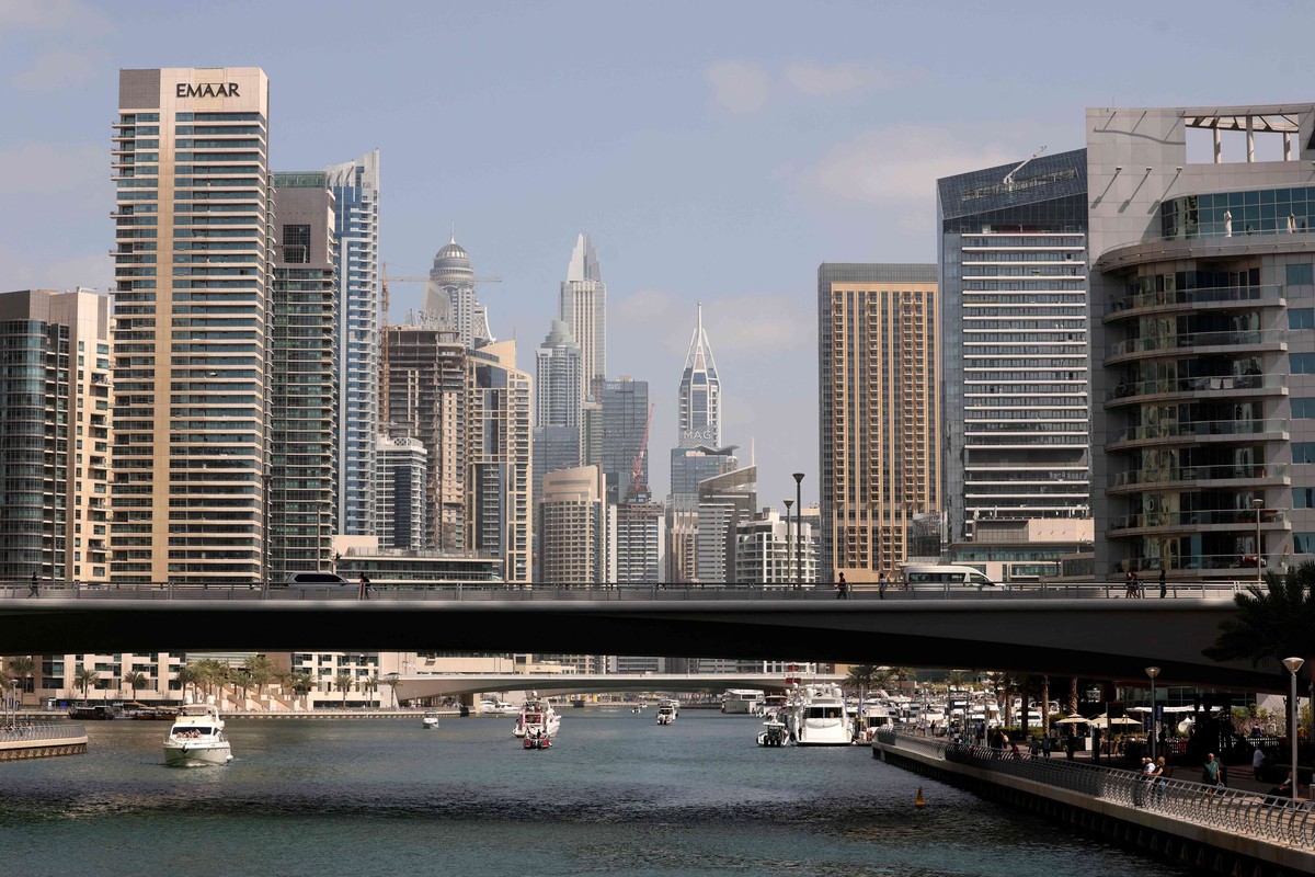 الإمارات مركز مالي عالمي ووجهة جاذبة للاستثمارات 