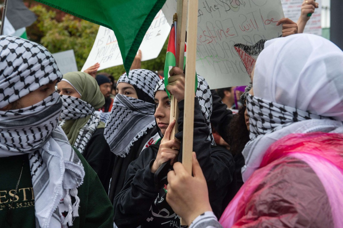 أحداث السابع من أكتوبر ضاعفت المعاملة السيئة للفلسطينيين