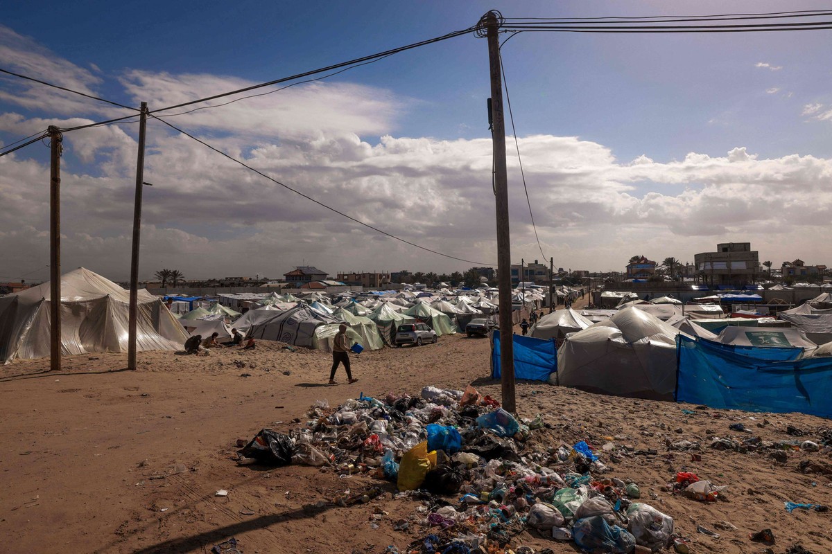 اي هجوم اسرائيلي على رفح آخر ملاذ للفلسطينيين سيتسبب بكارثة انسانية خطيرة