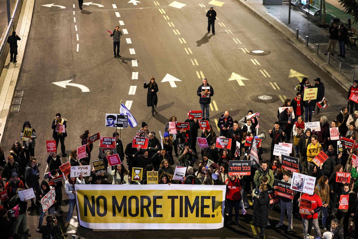 ملف الرهائن الاسرائيليين يثقل على مفاوضات الهدنة في القاهرة 