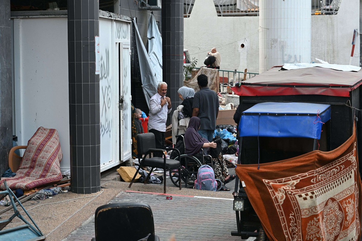 اسرائيل تتحدث عن قتل 90 مسلحا في مجمع الشفاء