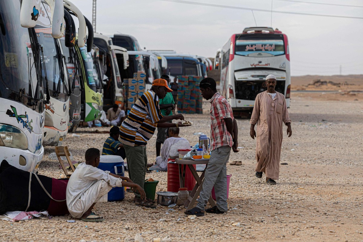 السودانيون باتوا مشتّتين بسبب الحرب 