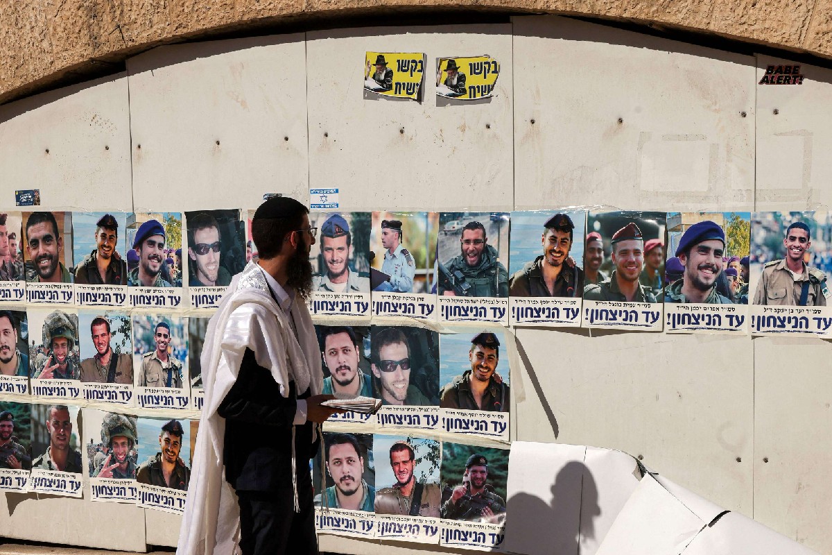 ملف الرهائن ورقة قوية بيد حماس لفرض مطالبها