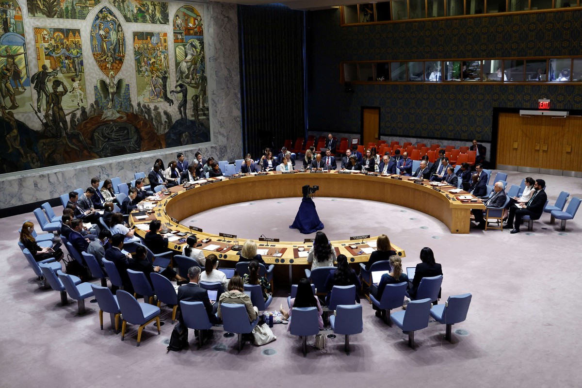 أوكرانيا تواجه اتهامات بدعم الارهاب 