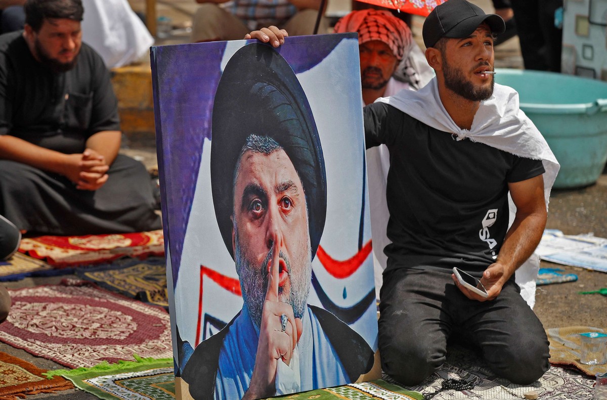 رجال الدين لا يريدون صوتا يعلو على صوتهم