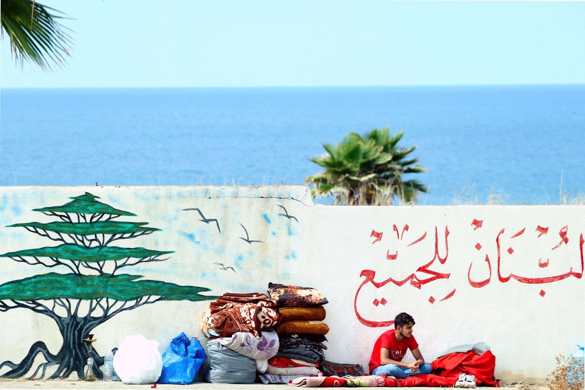 المحنة الحالية تختبر الوطنية اللبنانية