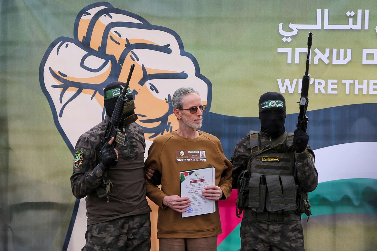 حماس وجهت رسائل جديدة لاسرائيل خلال عملية اطلاق سراح الرهائن