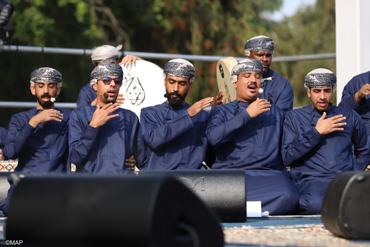 عروض متنوعة