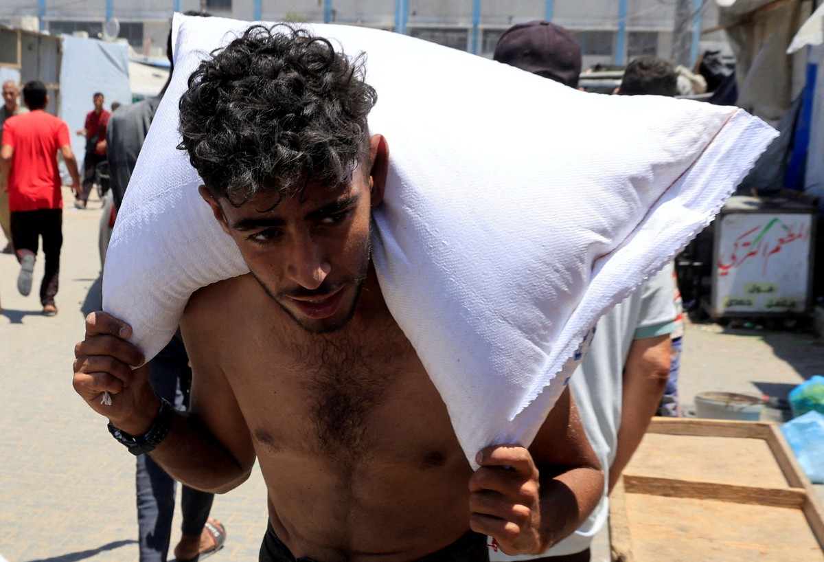الغزيون يدفعون حياتهم ثمنا للحصول على مساعدات 